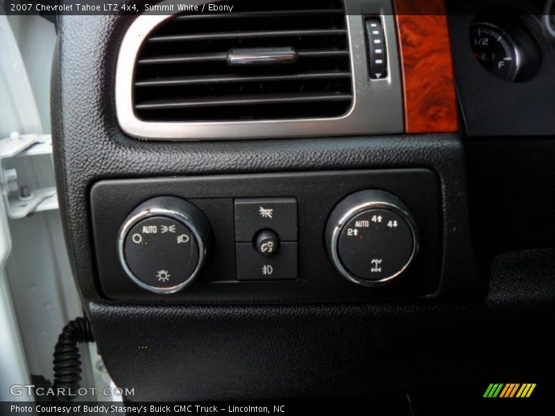 Summit White / Ebony 2007 Chevrolet Tahoe LTZ 4x4
