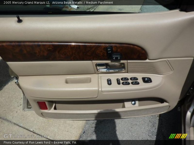 Arizona Beige Metallic / Medium Parchment 2005 Mercury Grand Marquis LS