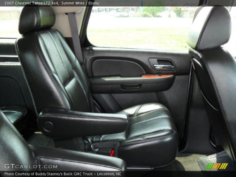 Summit White / Ebony 2007 Chevrolet Tahoe LTZ 4x4