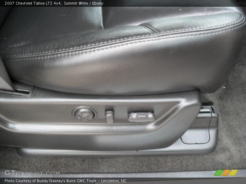 Summit White / Ebony 2007 Chevrolet Tahoe LTZ 4x4