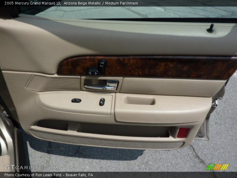 Arizona Beige Metallic / Medium Parchment 2005 Mercury Grand Marquis LS