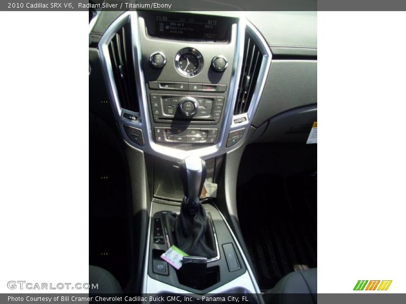Radiant Silver / Titanium/Ebony 2010 Cadillac SRX V6