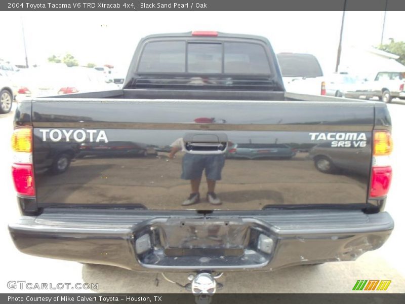Black Sand Pearl / Oak 2004 Toyota Tacoma V6 TRD Xtracab 4x4