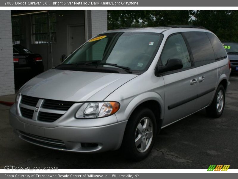 Bright Silver Metallic / Dark Khaki/Light Graystone 2005 Dodge Caravan SXT