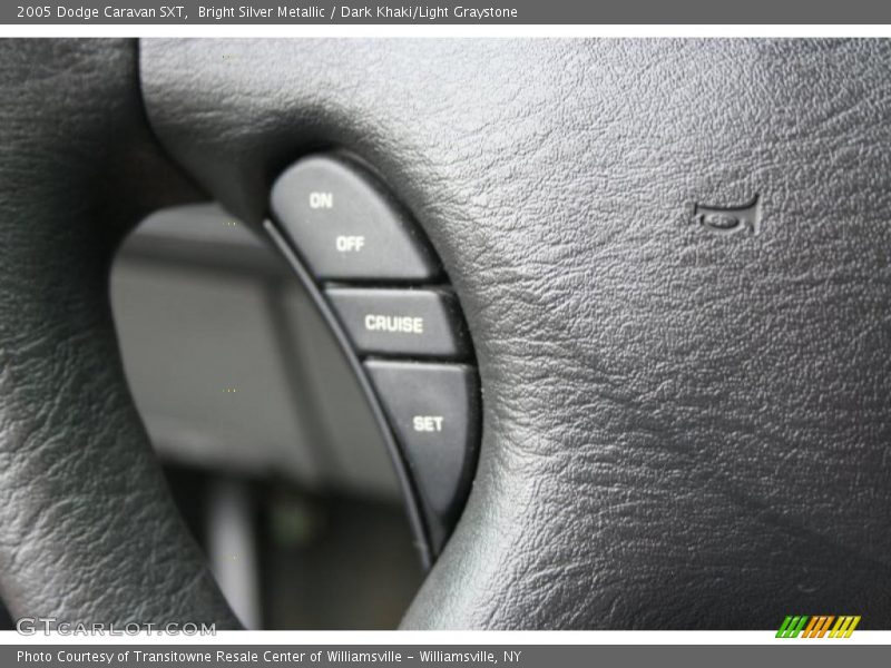 Bright Silver Metallic / Dark Khaki/Light Graystone 2005 Dodge Caravan SXT