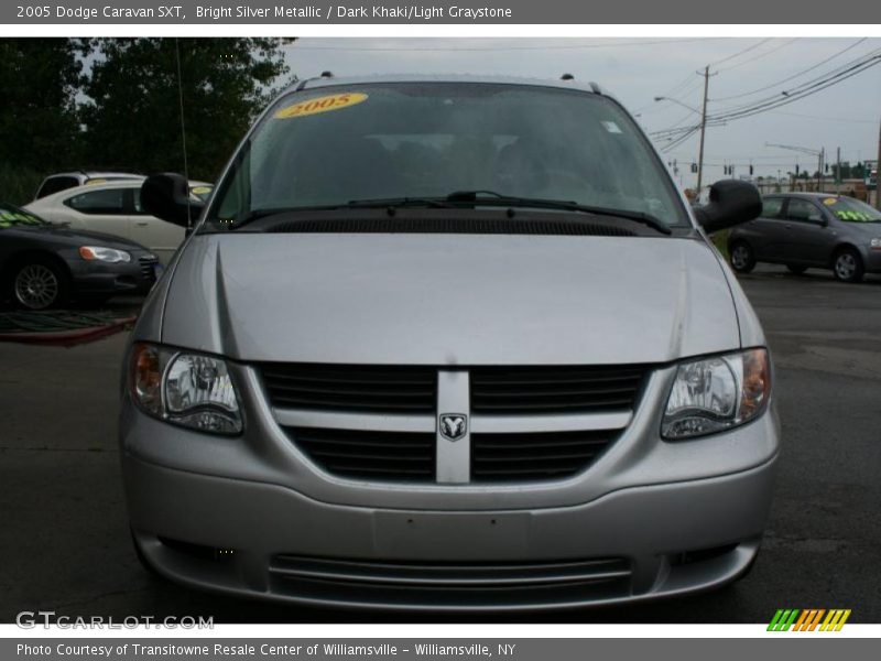 Bright Silver Metallic / Dark Khaki/Light Graystone 2005 Dodge Caravan SXT