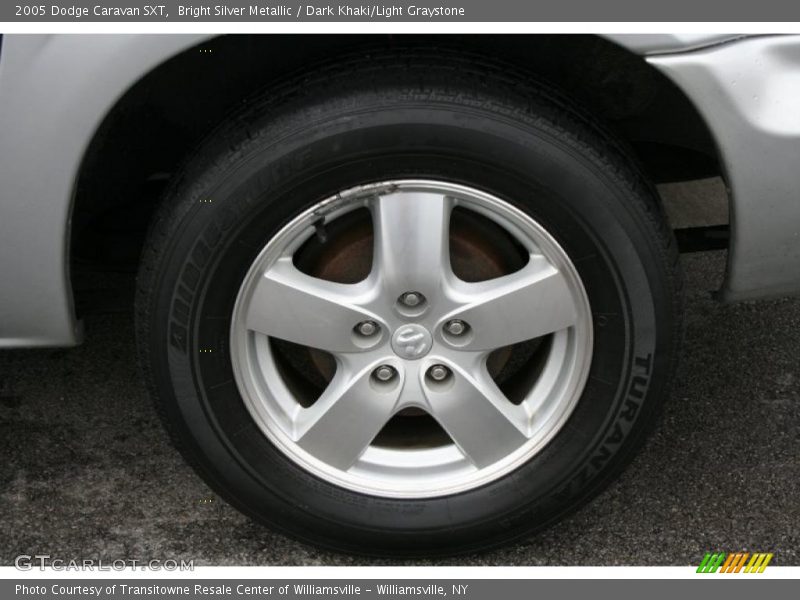 Bright Silver Metallic / Dark Khaki/Light Graystone 2005 Dodge Caravan SXT