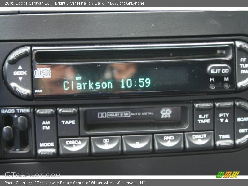 Bright Silver Metallic / Dark Khaki/Light Graystone 2005 Dodge Caravan SXT