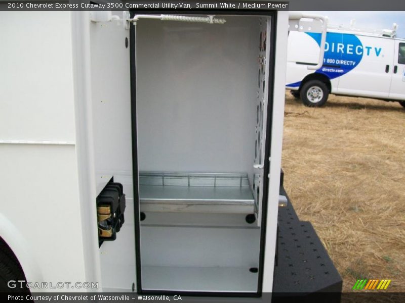 Summit White / Medium Pewter 2010 Chevrolet Express Cutaway 3500 Commercial Utility Van