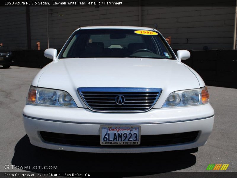 Cayman White Pearl Metallic / Parchment 1998 Acura RL 3.5 Sedan