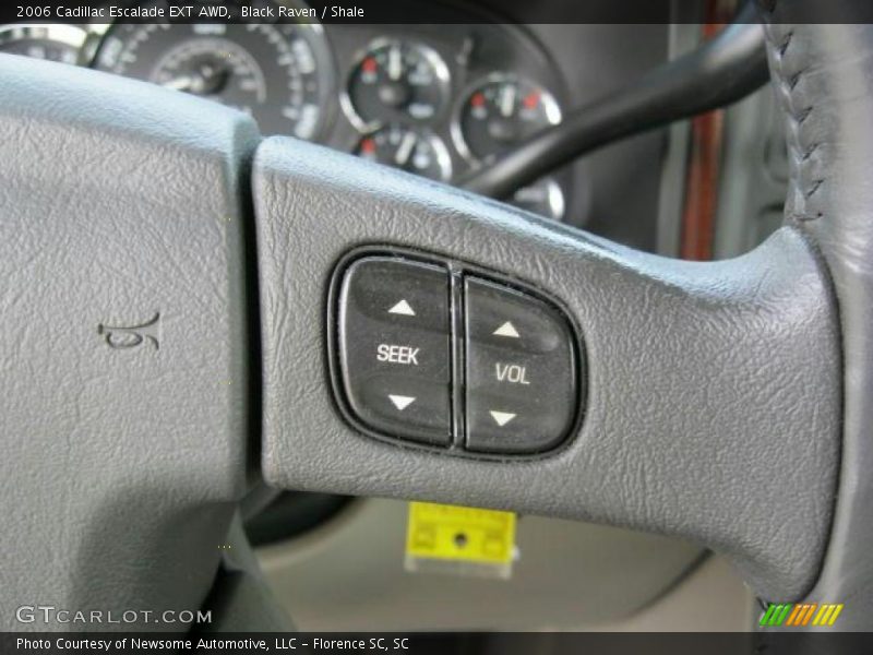 Black Raven / Shale 2006 Cadillac Escalade EXT AWD