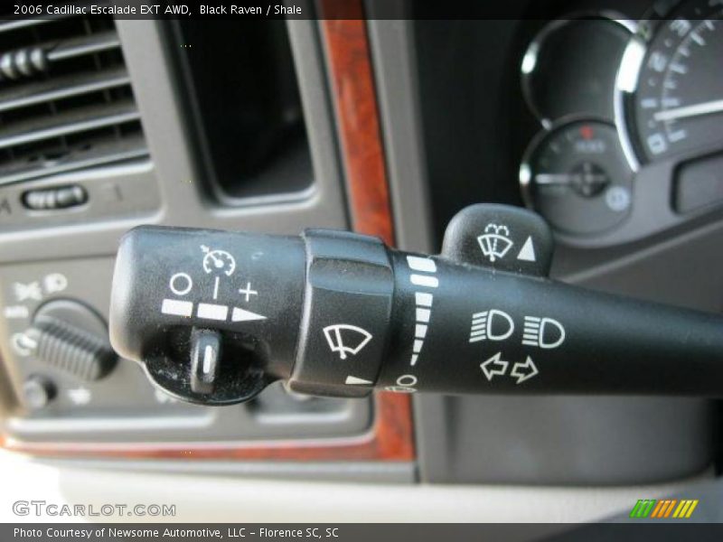 Black Raven / Shale 2006 Cadillac Escalade EXT AWD