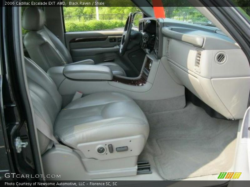 Black Raven / Shale 2006 Cadillac Escalade EXT AWD