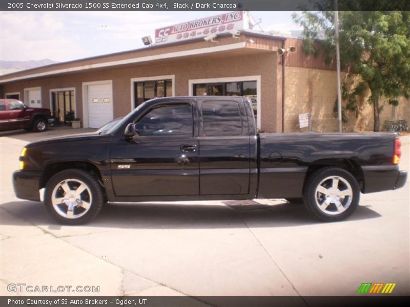 Black / Dark Charcoal 2005 Chevrolet Silverado 1500 SS Extended Cab 4x4