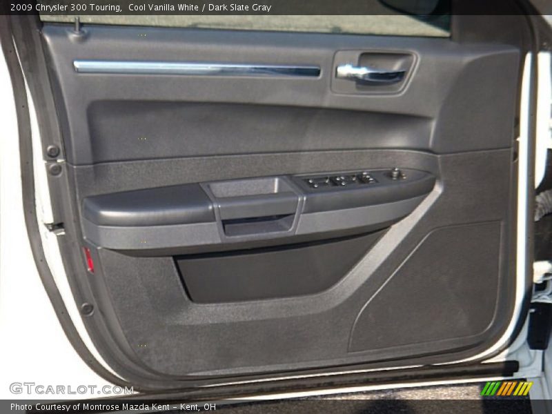 Cool Vanilla White / Dark Slate Gray 2009 Chrysler 300 Touring
