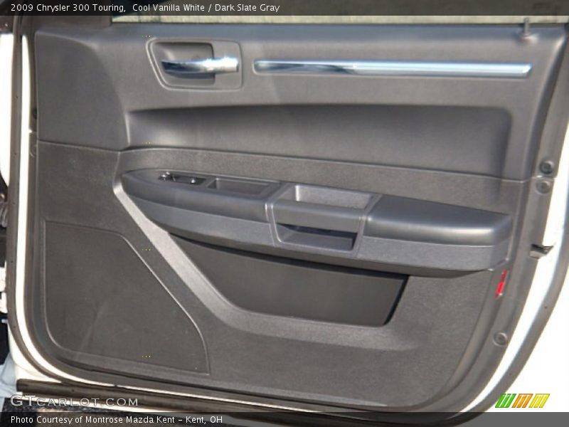 Cool Vanilla White / Dark Slate Gray 2009 Chrysler 300 Touring
