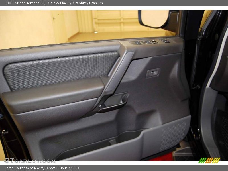 Galaxy Black / Graphite/Titanium 2007 Nissan Armada SE