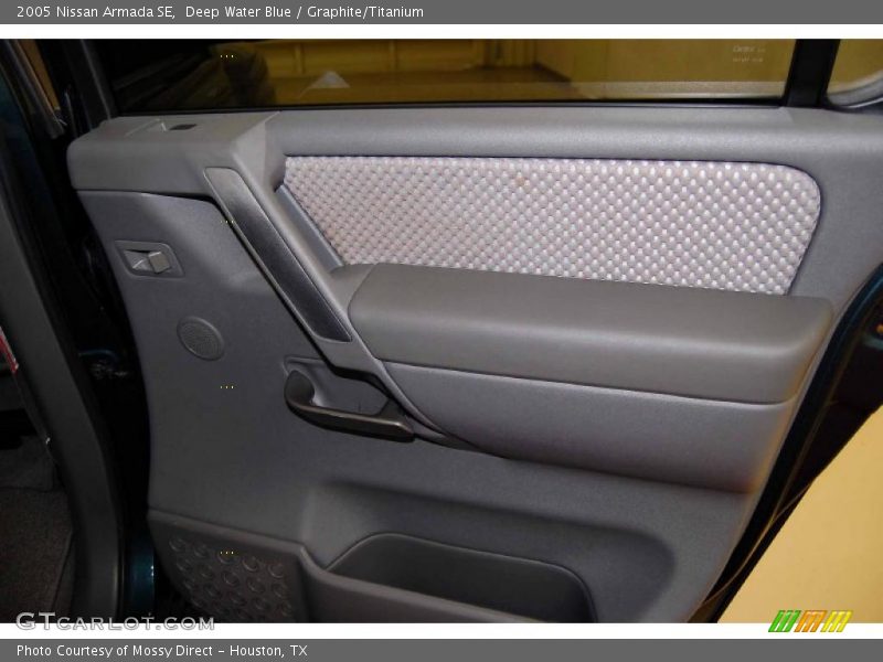 Deep Water Blue / Graphite/Titanium 2005 Nissan Armada SE