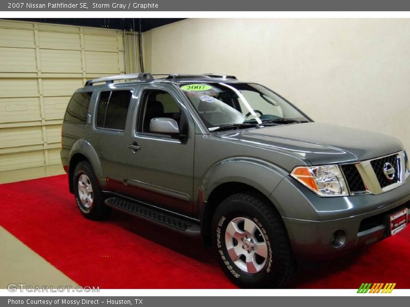 Storm Gray / Graphite 2007 Nissan Pathfinder SE