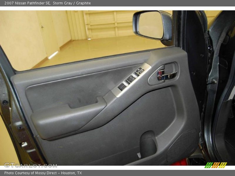 Storm Gray / Graphite 2007 Nissan Pathfinder SE