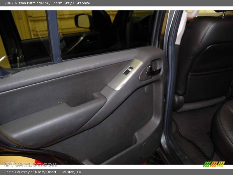 Storm Gray / Graphite 2007 Nissan Pathfinder SE