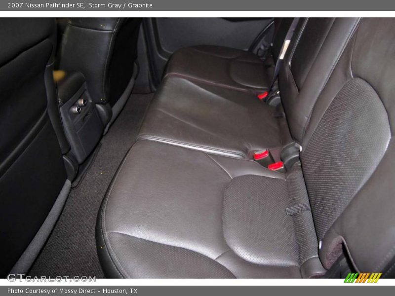 Storm Gray / Graphite 2007 Nissan Pathfinder SE