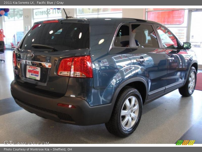 Pacific Blue / Gray 2011 Kia Sorento LX