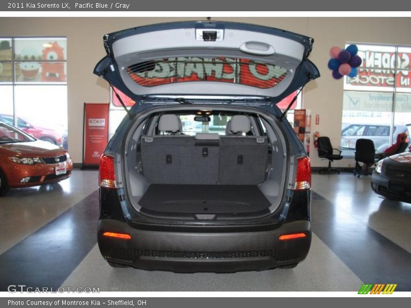 Pacific Blue / Gray 2011 Kia Sorento LX