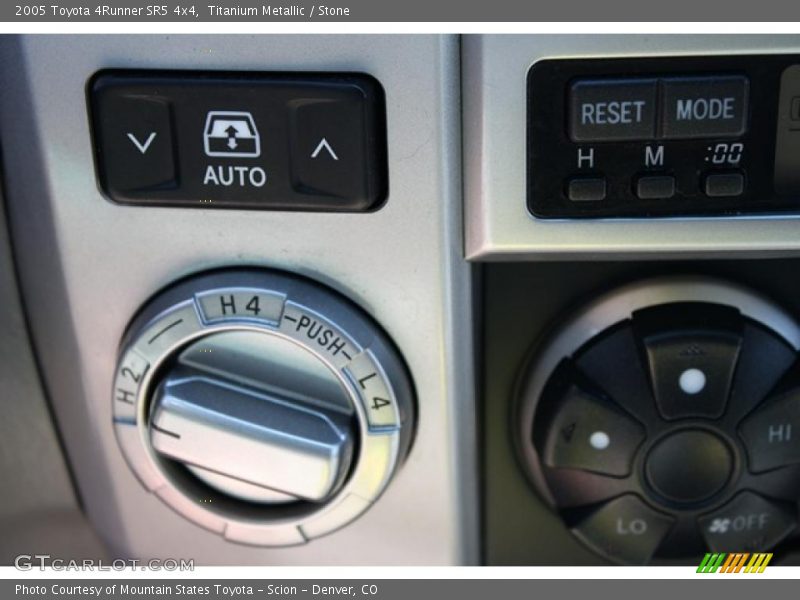 Titanium Metallic / Stone 2005 Toyota 4Runner SR5 4x4