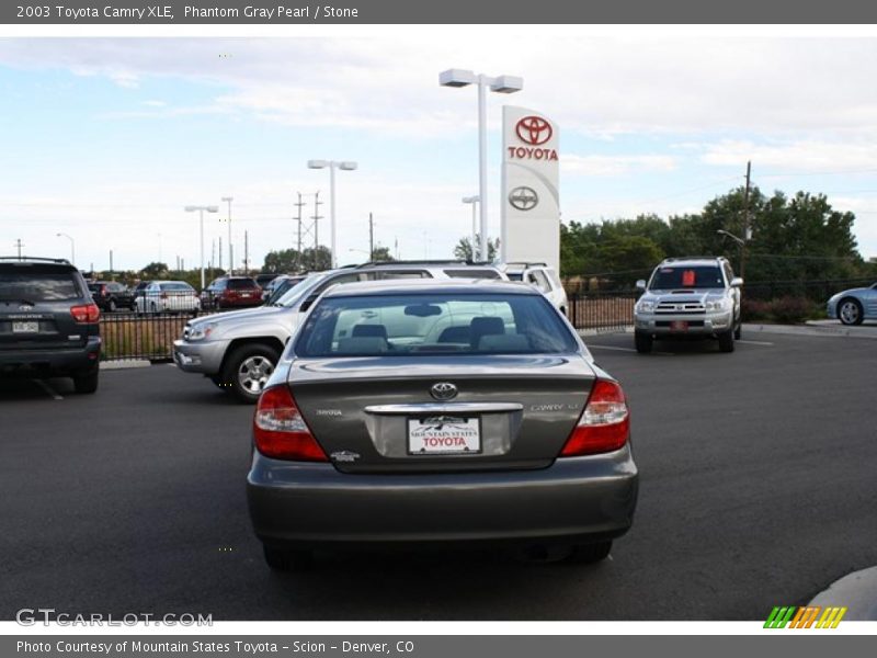 Phantom Gray Pearl / Stone 2003 Toyota Camry XLE