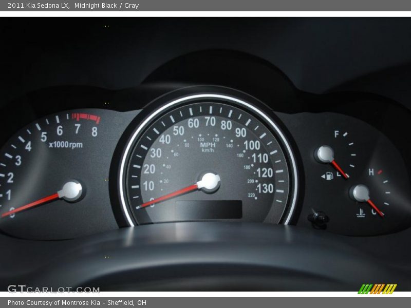 Midnight Black / Gray 2011 Kia Sedona LX