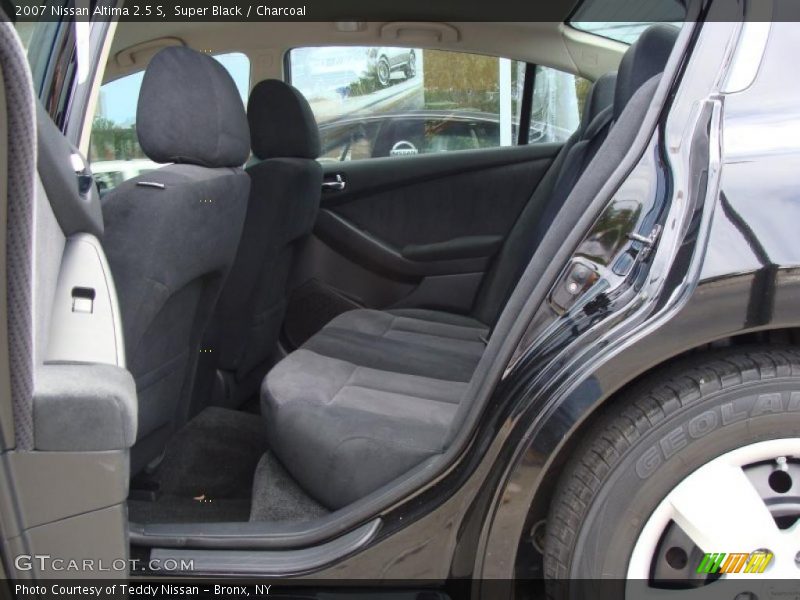 Super Black / Charcoal 2007 Nissan Altima 2.5 S