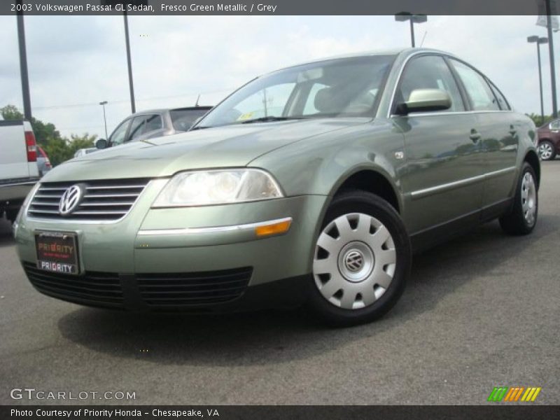Fresco Green Metallic / Grey 2003 Volkswagen Passat GL Sedan