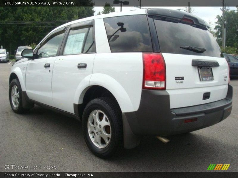 White / Gray 2003 Saturn VUE V6 AWD