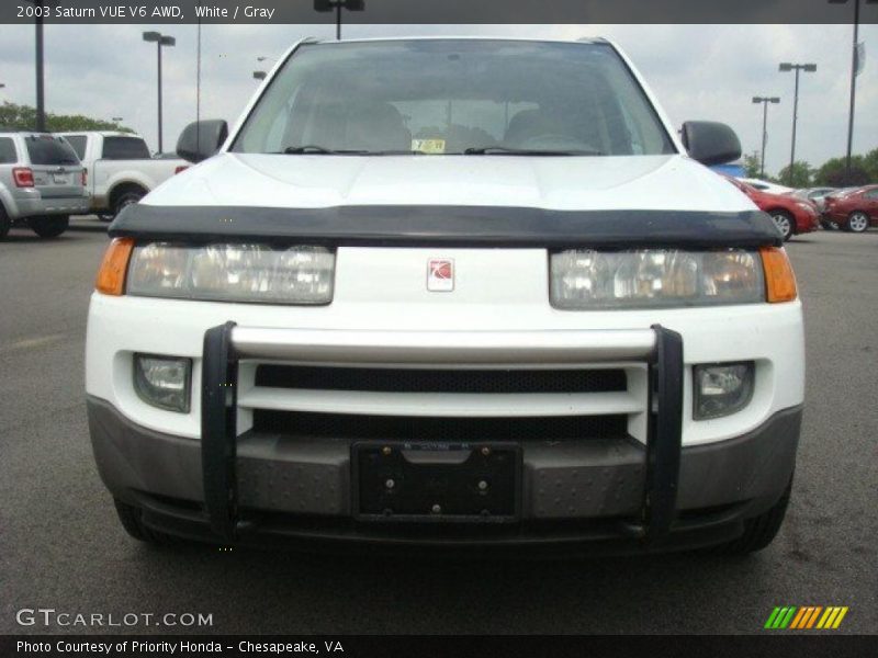 White / Gray 2003 Saturn VUE V6 AWD