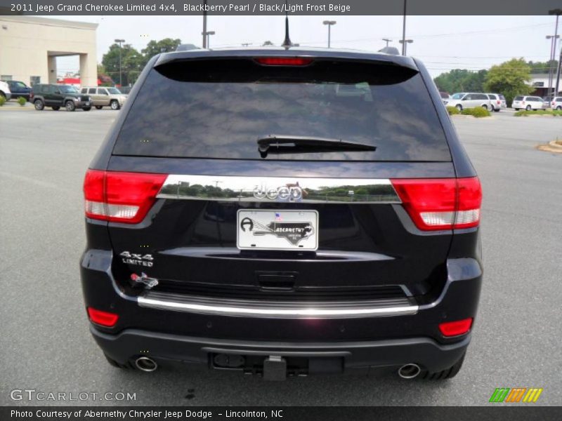 Blackberry Pearl / Black/Light Frost Beige 2011 Jeep Grand Cherokee Limited 4x4