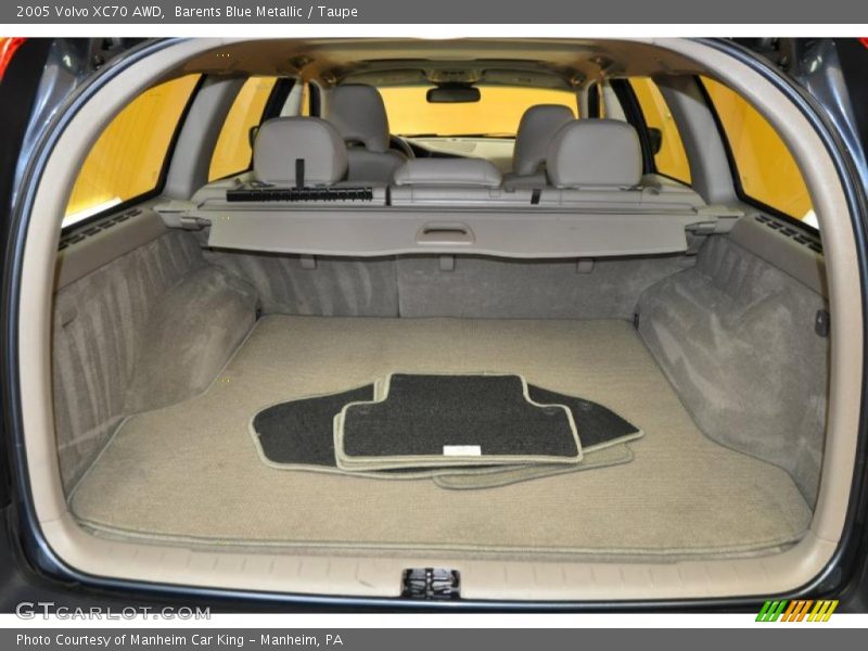 Barents Blue Metallic / Taupe 2005 Volvo XC70 AWD