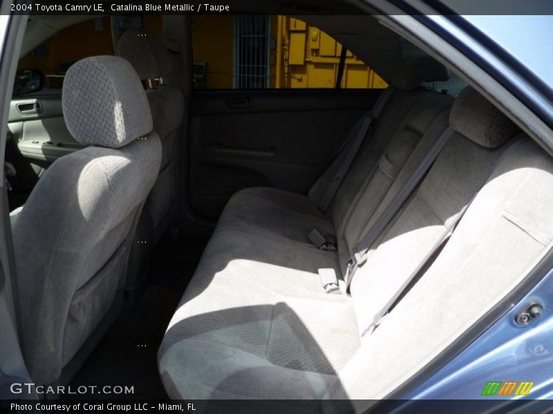Catalina Blue Metallic / Taupe 2004 Toyota Camry LE