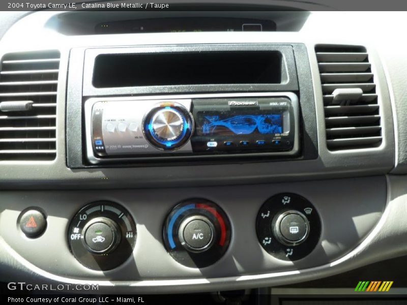 Catalina Blue Metallic / Taupe 2004 Toyota Camry LE