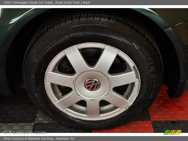 Royal Green Pearl / Black 1999 Volkswagen Passat GLS Sedan