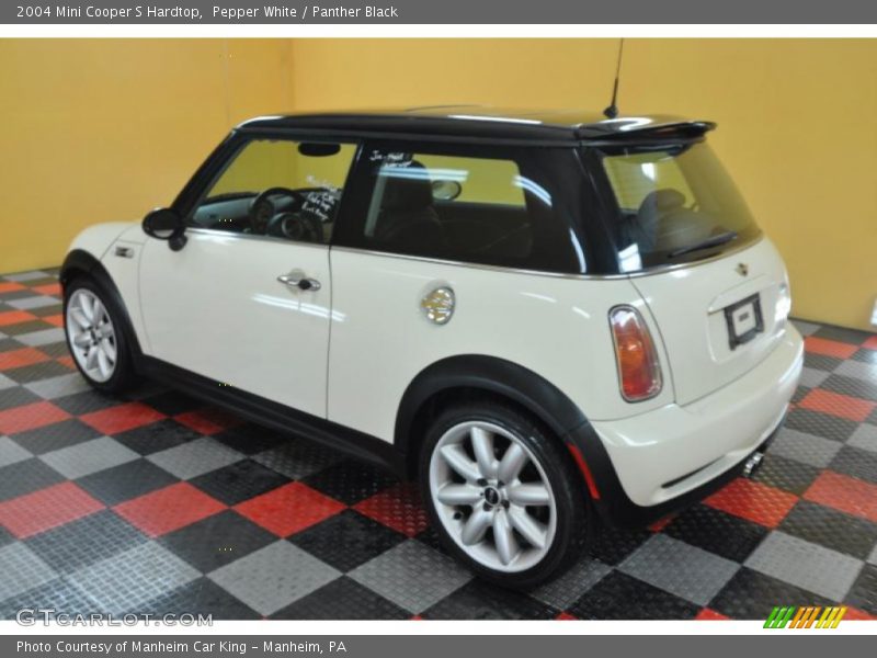 Pepper White / Panther Black 2004 Mini Cooper S Hardtop