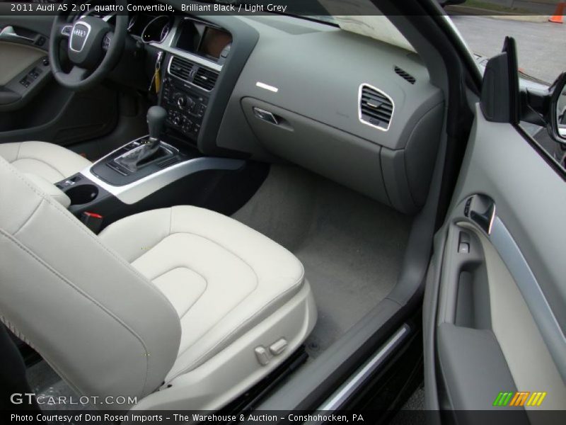 Brilliant Black / Light Grey 2011 Audi A5 2.0T quattro Convertible