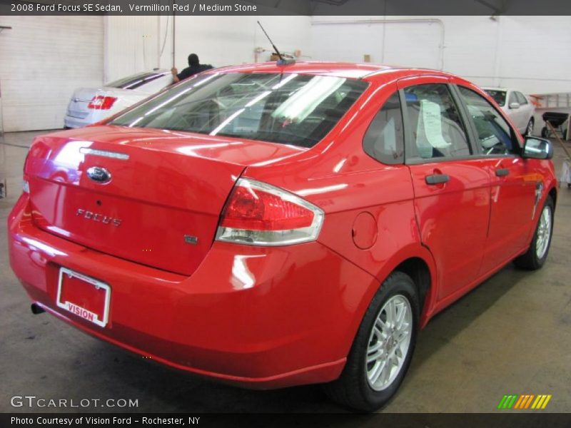 Vermillion Red / Medium Stone 2008 Ford Focus SE Sedan