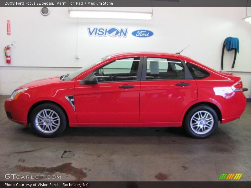 Vermillion Red / Medium Stone 2008 Ford Focus SE Sedan