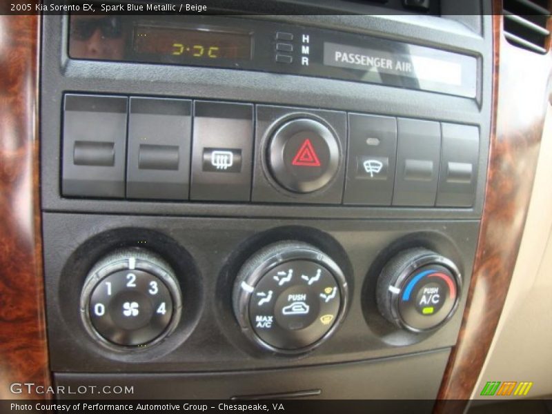 Spark Blue Metallic / Beige 2005 Kia Sorento EX