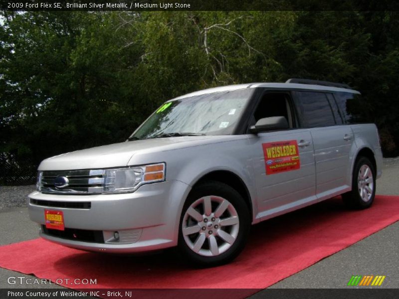 Brilliant Silver Metallic / Medium Light Stone 2009 Ford Flex SE
