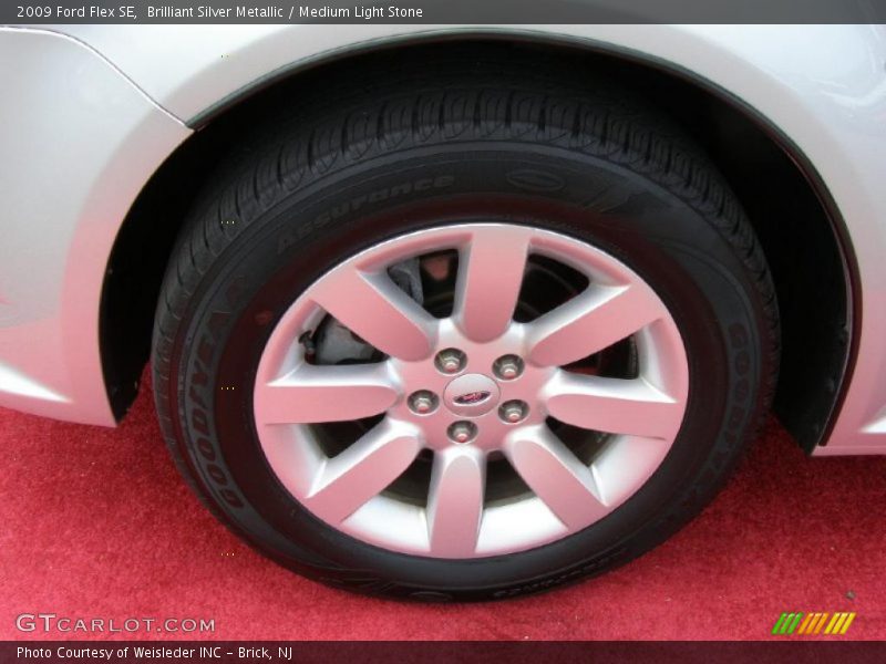 Brilliant Silver Metallic / Medium Light Stone 2009 Ford Flex SE