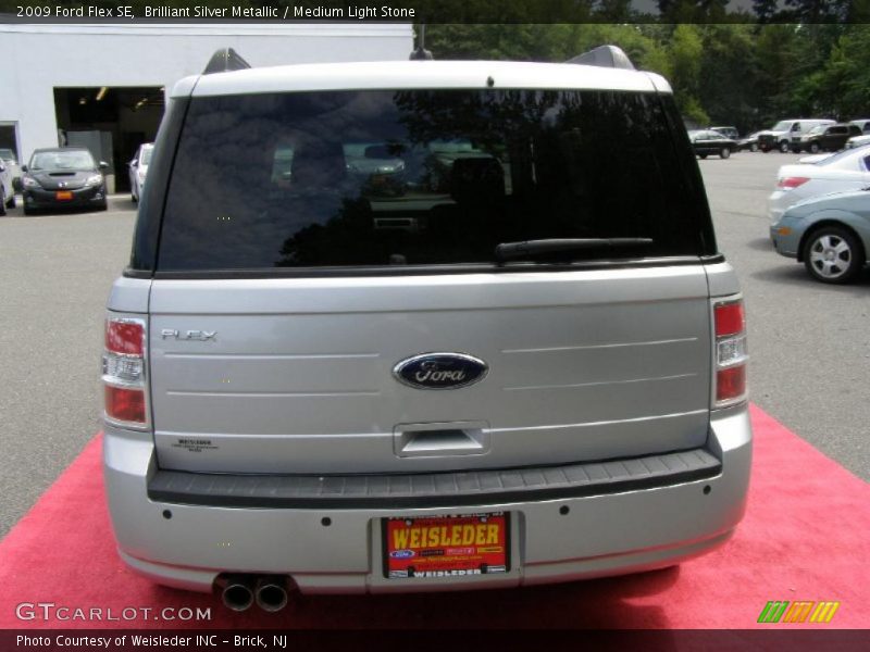 Brilliant Silver Metallic / Medium Light Stone 2009 Ford Flex SE