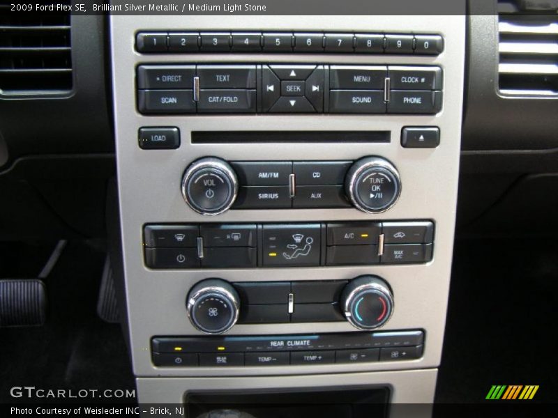 Brilliant Silver Metallic / Medium Light Stone 2009 Ford Flex SE