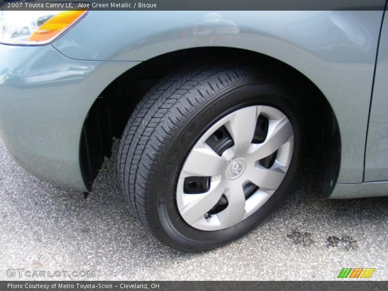 Aloe Green Metallic / Bisque 2007 Toyota Camry LE